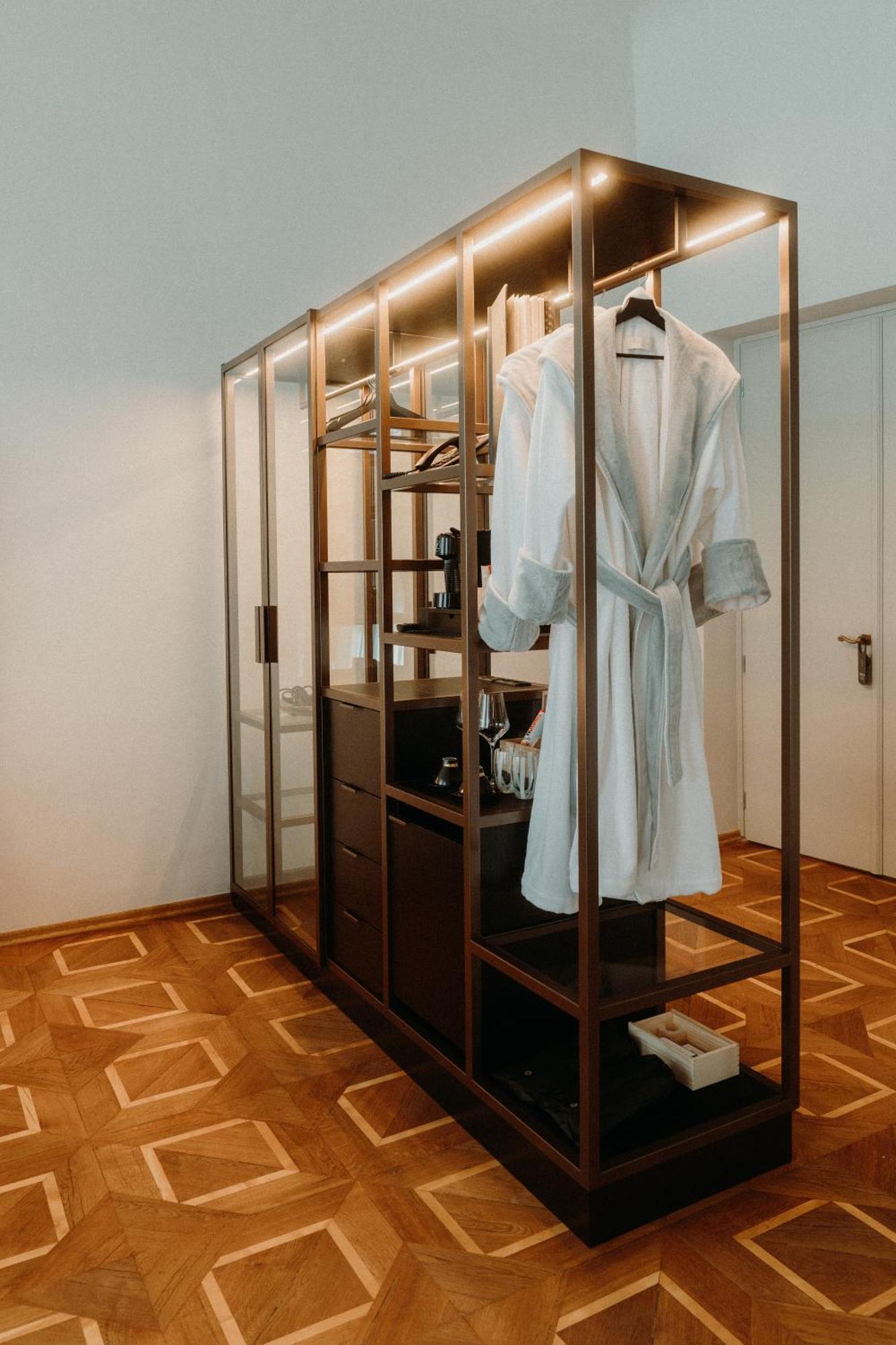 Meta Suites Historic City Living Bolzano Eksteriør billede